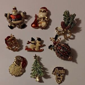 Source Unknown Festive Holiday Brooch Set - Gold, Red, Green